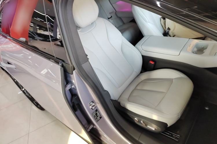 Used XPeng P7+ 2024 Long-Range Max Right Front Seat