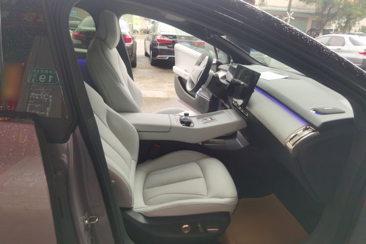 Used XPeng P7+ 2024 Long-Range Max Right Front Seat