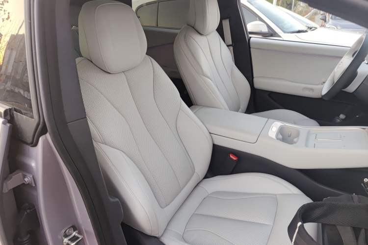 Used XPeng P7+ 2024 Long-Range Max Right Front Seat