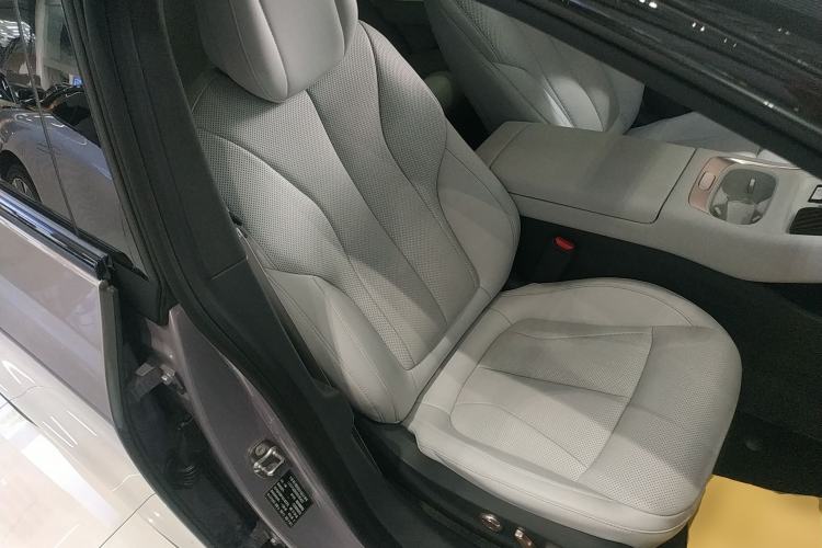 Used XPeng P7+ 2024 Long-Range Max Right Front Seat