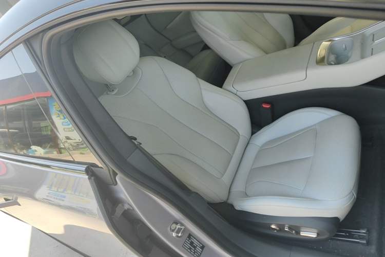 Used XPeng P7+ 2024 Ultra-Long Range Max Right Front Seat