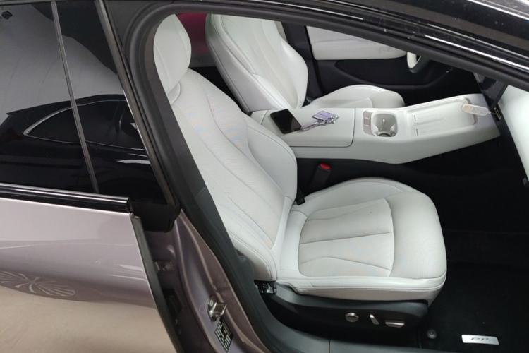 Used XPeng P7+ 2024 Long-Range Max Right Front Seat