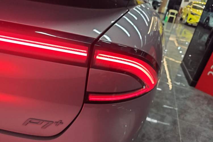 Used XPeng P7+ 2024 Ultra-Long Range Max Right Rear Taillight