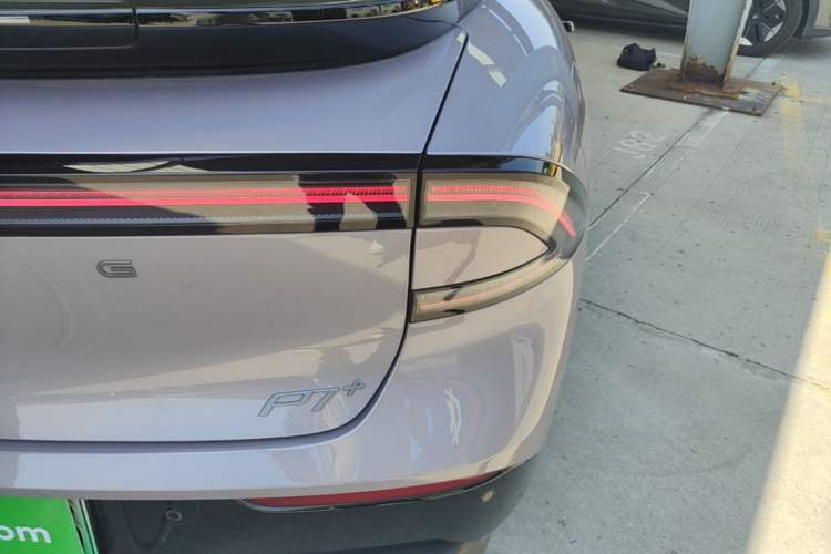 Used XPeng P7+ 2024 Ultra-Long Range Max Right Rear Taillight