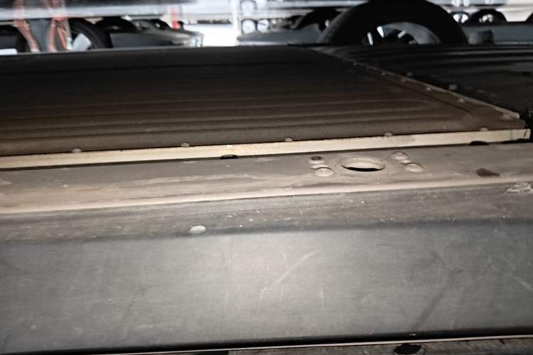 Used XPeng P7+ 2024 Ultra-Long Range Max Right Side Sill