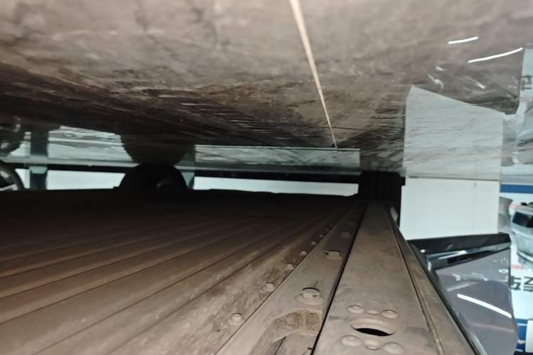 Used XPeng P7+ 2024 Ultra-Long Range Max Right Side Sill