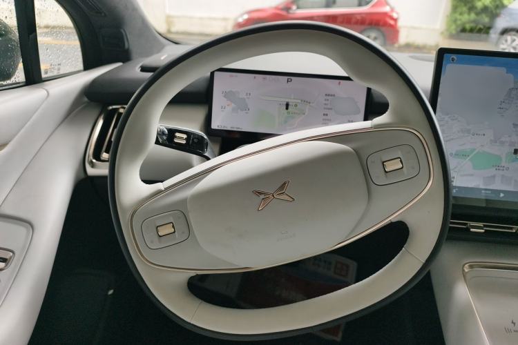 Used XPeng P7+ 2024 Ultra-Long Range Max Steering Wheel