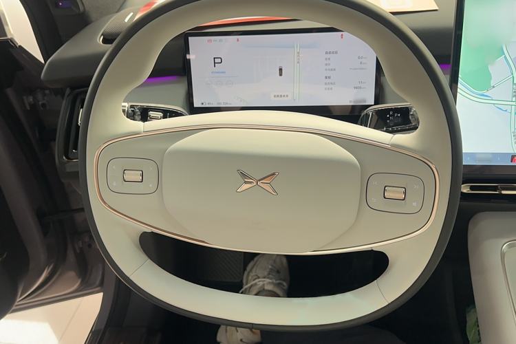 Used XPeng P7+ 2024 Ultra-Long Range Max Steering Wheel