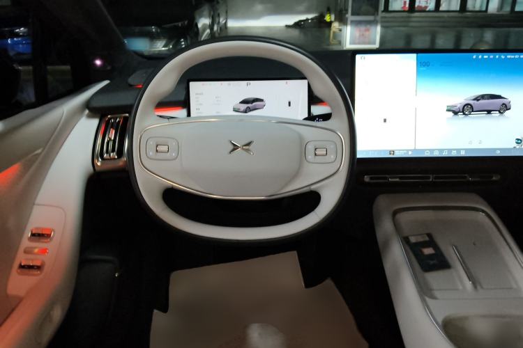 Used XPeng P7+ 2024 Ultra-Long Range Max Steering Wheel