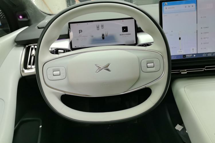 Used XPeng P7+ 2024 Ultra-Long Range Max Steering Wheel