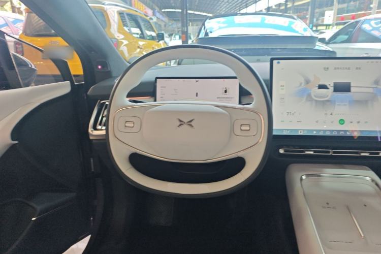 Used XPeng P7+ 2024 Long-Range Max Steering Wheel