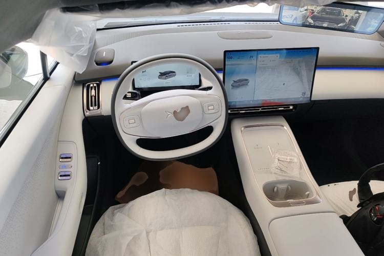 Used XPeng P7+ 2024 Long-Range Max Steering Wheel