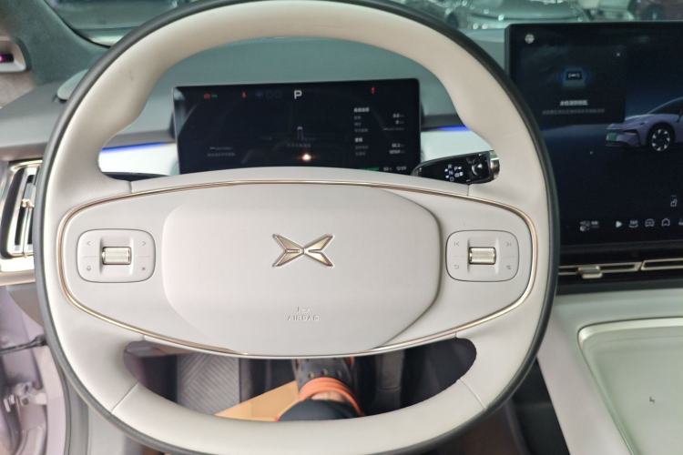 Used XPeng P7+ 2024 Long-Range Max Steering Wheel