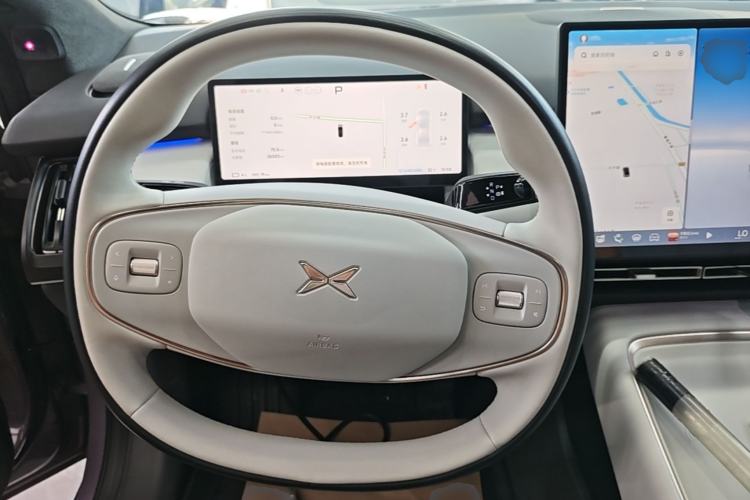 Used XPeng P7+ 2024 Long-Range Max Steering Wheel