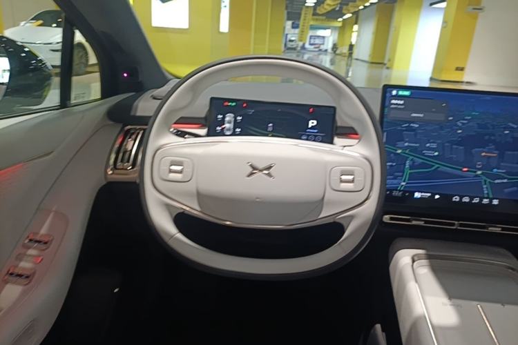 Used XPeng P7+ 2024 Ultra-Long Range Max Steering Wheel