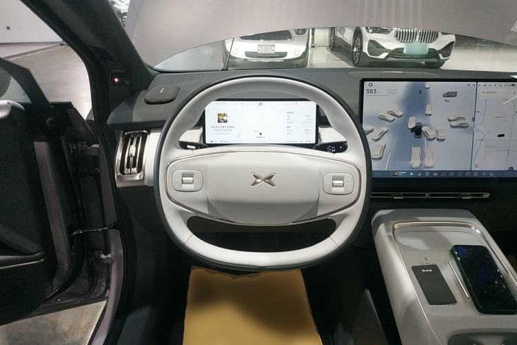Used XPeng P7+ 2024 Long-Range Max Steering Wheel