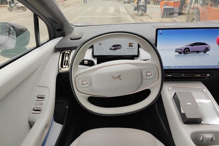 Used XPeng P7+ 2024 Long-Range Max Steering Wheel