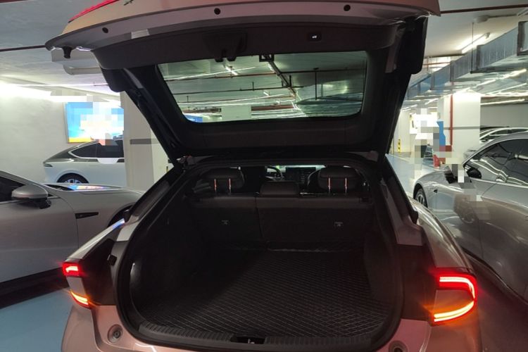 Used XPeng P7+ 2024 Ultra-Long Range Max Trunk