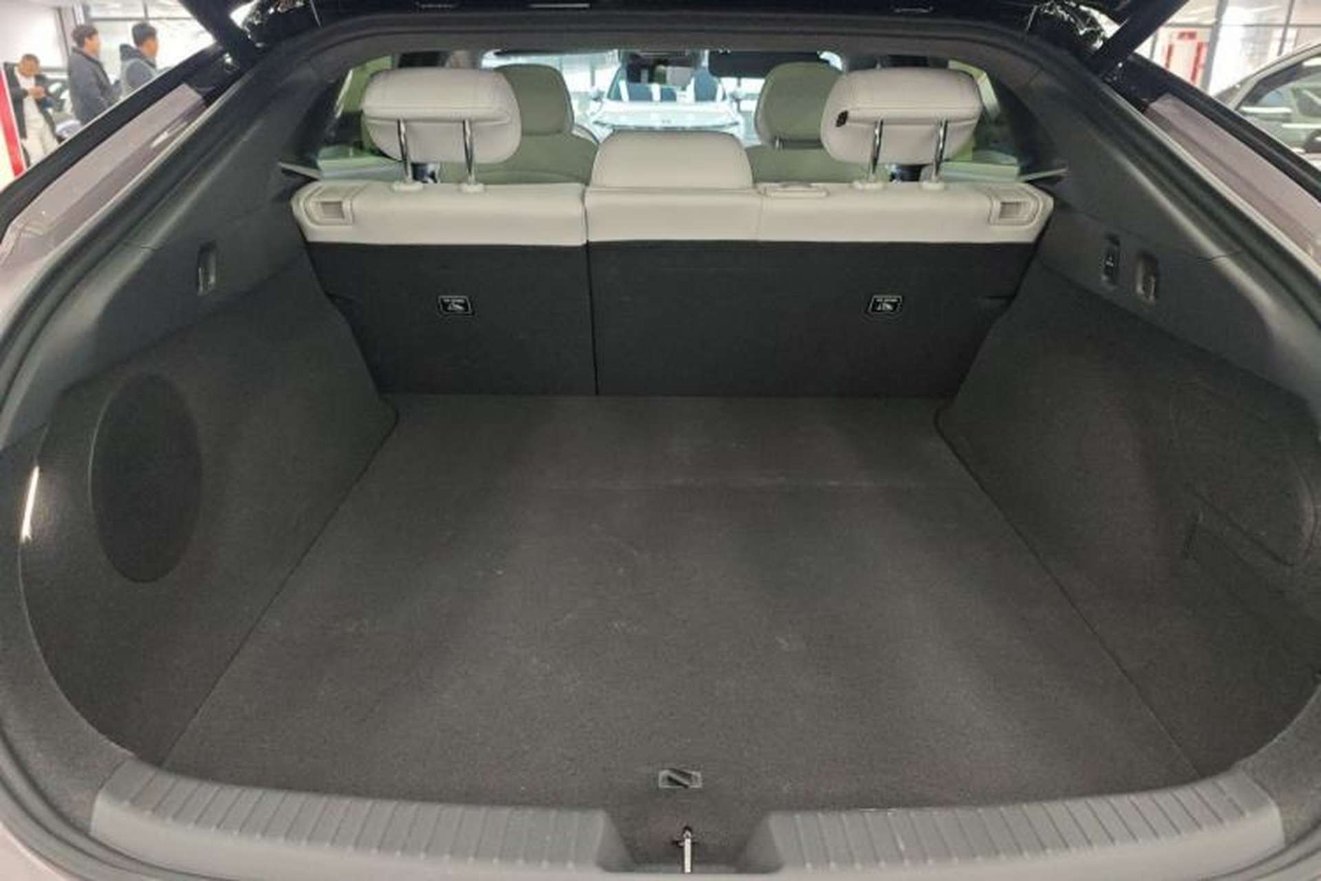 Used XPeng P7+ 2024 Long-Range Max Trunk