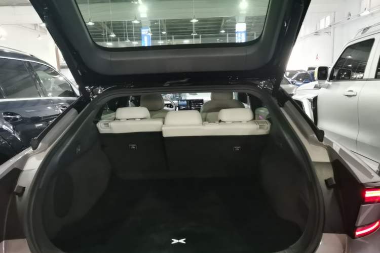 Used XPeng P7+ 2024 Long-Range Max Trunk