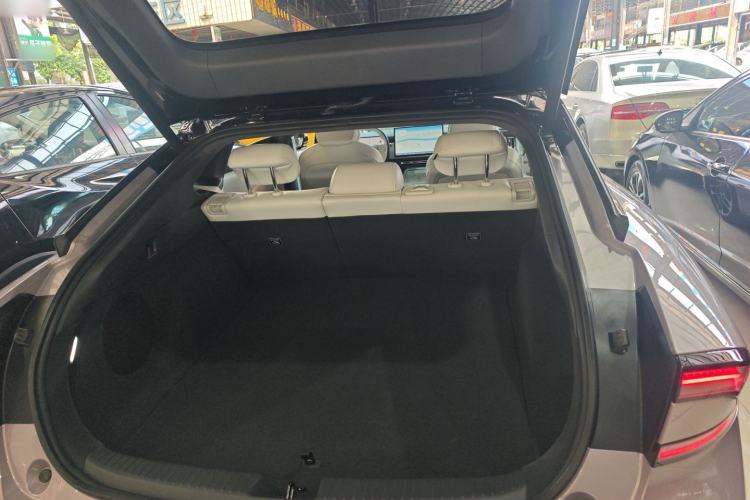 Used XPeng P7+ 2024 Long-Range Max Trunk