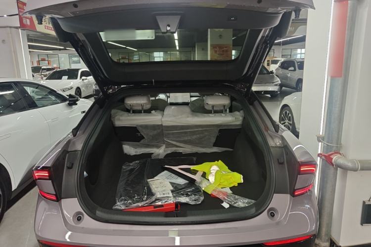 Used XPeng P7+ 2024 Ultra-Long Range Max Trunk