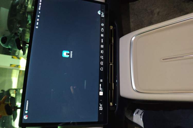 Used XPeng P7+ 2024 Ultra-Long Range Max Audio And AC Panel