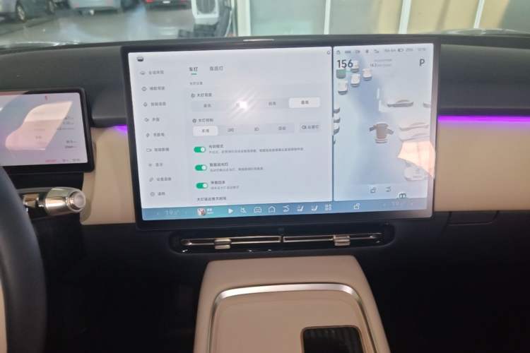 Used XPeng P7+ 2024 Long-Range Max Audio And AC Panel