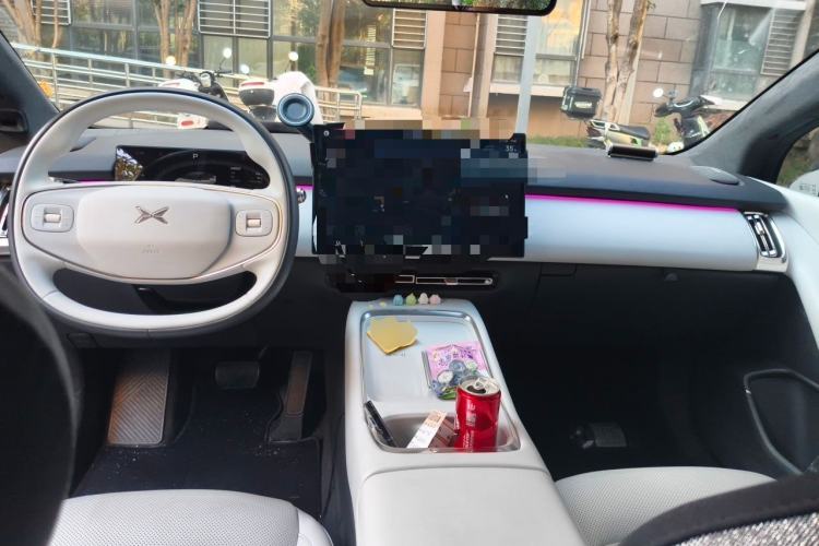 Used XPeng P7+ 2024 Ultra-Long Range Max Center Console