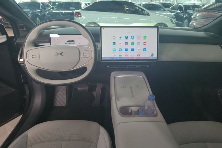 Used XPeng P7+ 2024 Ultra-Long Range Max Center Console
