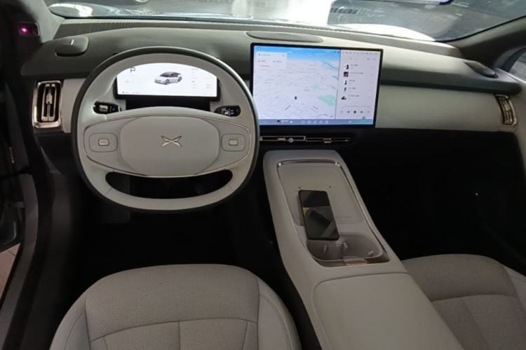Used XPeng P7+ 2024 Long-Range Max Center Console