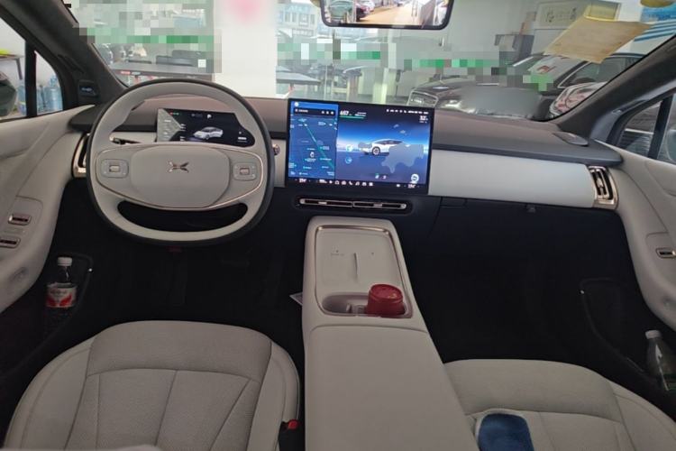 Used XPeng P7+ 2024 Ultra-Long Range Max Center Console