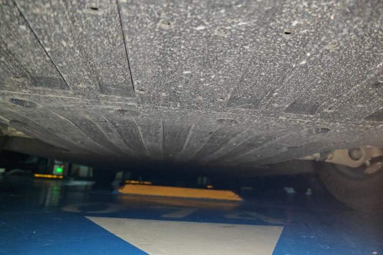 Used XPeng P7+ 2024 Long-Range Max Chassis Front