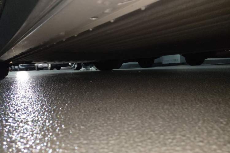 Used XPeng P7+ 2024 Long-Range Max Chassis Rear Left