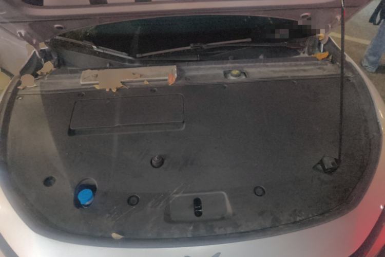 Used XPeng P7+ 2024 Long-Range Max Engine Bay