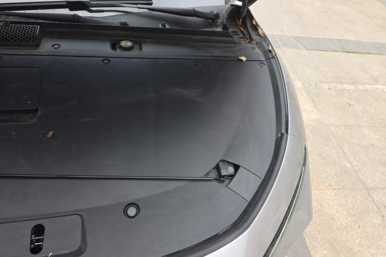 Used XPeng P7+ 2024 Long-Range Max Engine Bay Left