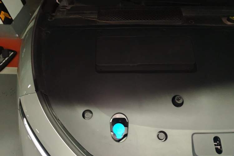 Used XPeng P7+ 2024 Ultra-Long Range Max Engine Bay Right