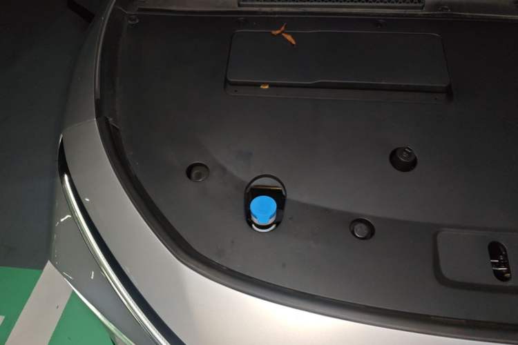 Used XPeng P7+ 2024 Long-Range Max Engine Bay Right
