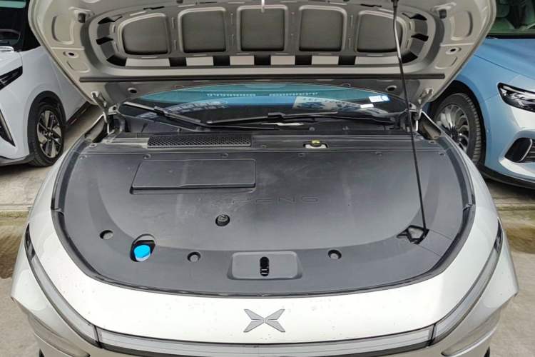 Used XPeng P7+ 2024 Long-Range Max Engine Bay