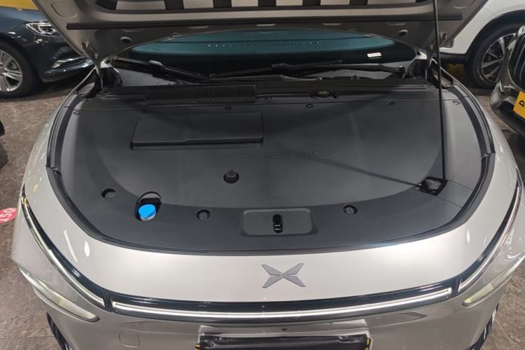 Used XPeng P7+ 2024 Long-Range Max Engine Bay
