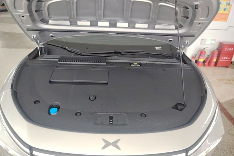 Used XPeng P7+ 2024 Long-Range Max Engine Bay