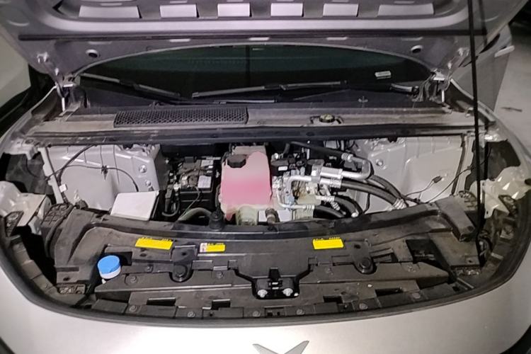 Used XPeng P7+ 2024 Long-Range Max Engine Bay