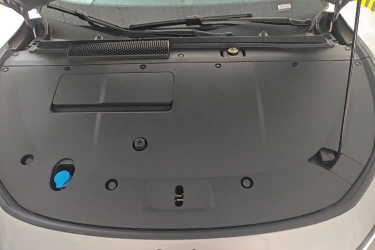 Used XPeng P7+ 2024 Ultra-Long Range Max Engine Bay