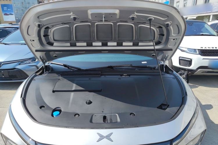 Used XPeng P7+ 2024 Ultra-Long Range Max Engine Bay