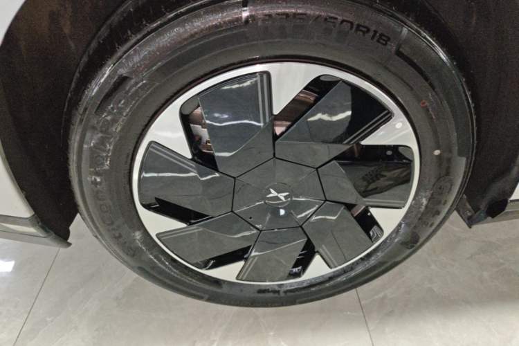 Used XPeng P7+ 2024 Long-Range Max Exterior 1