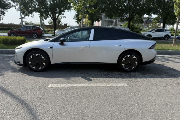 Used XPeng P7+ 2024 Ultra-Long Range Max Exterior 3