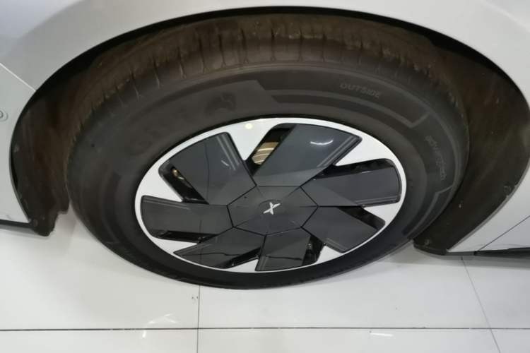 Used XPeng P7+ 2024 Long-Range Max Exterior 3