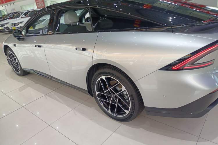 Used XPeng P7+ 2024 Long-Range Max Exterior 3
