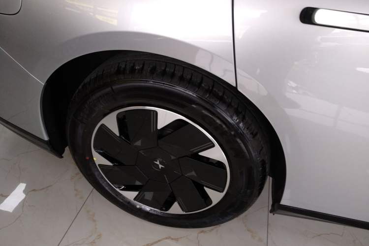 Used XPeng P7+ 2024 Long-Range Max Exterior 5