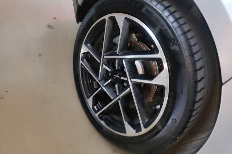 Used XPeng P7+ 2024 Long-Range Max Exterior 5